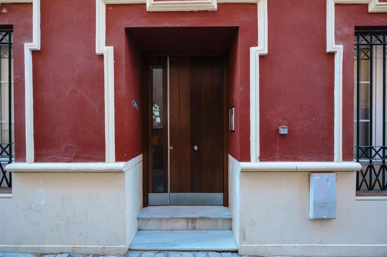 Lirio Suite Apartment - Private Parking Included Siviglia Esterno foto